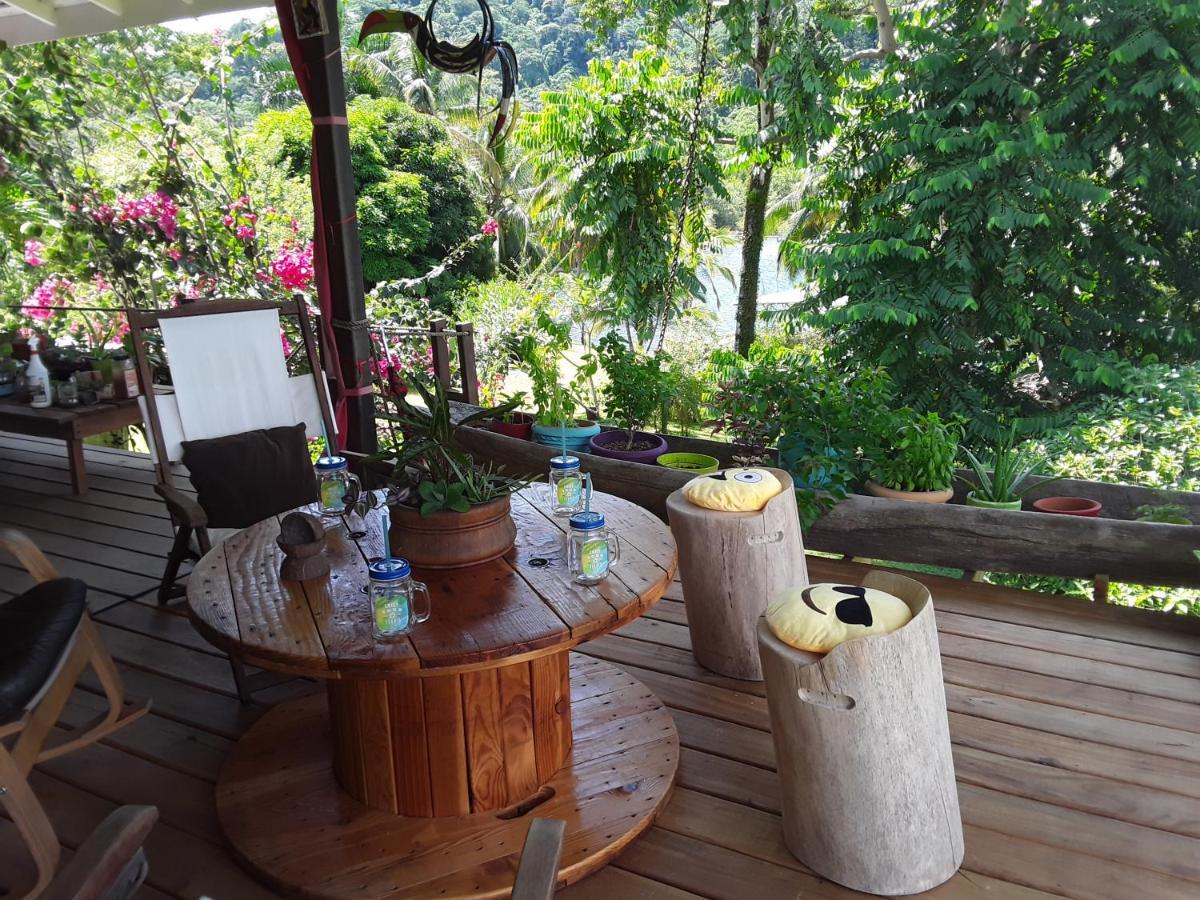 El Toucan Loco Floating Lodges Tierra Oscura Buitenkant foto